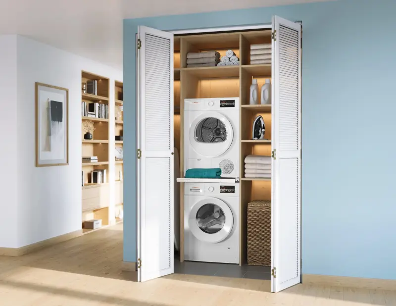 300 Series Compact Condensation Dryer WPA12100UC