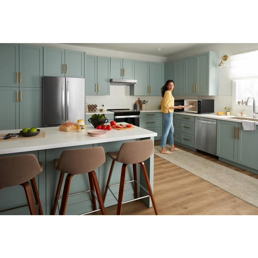 36-inch Wide French Door Refrigerator with Water Dispenser - 25 cu. ft. WRF535SWHZ