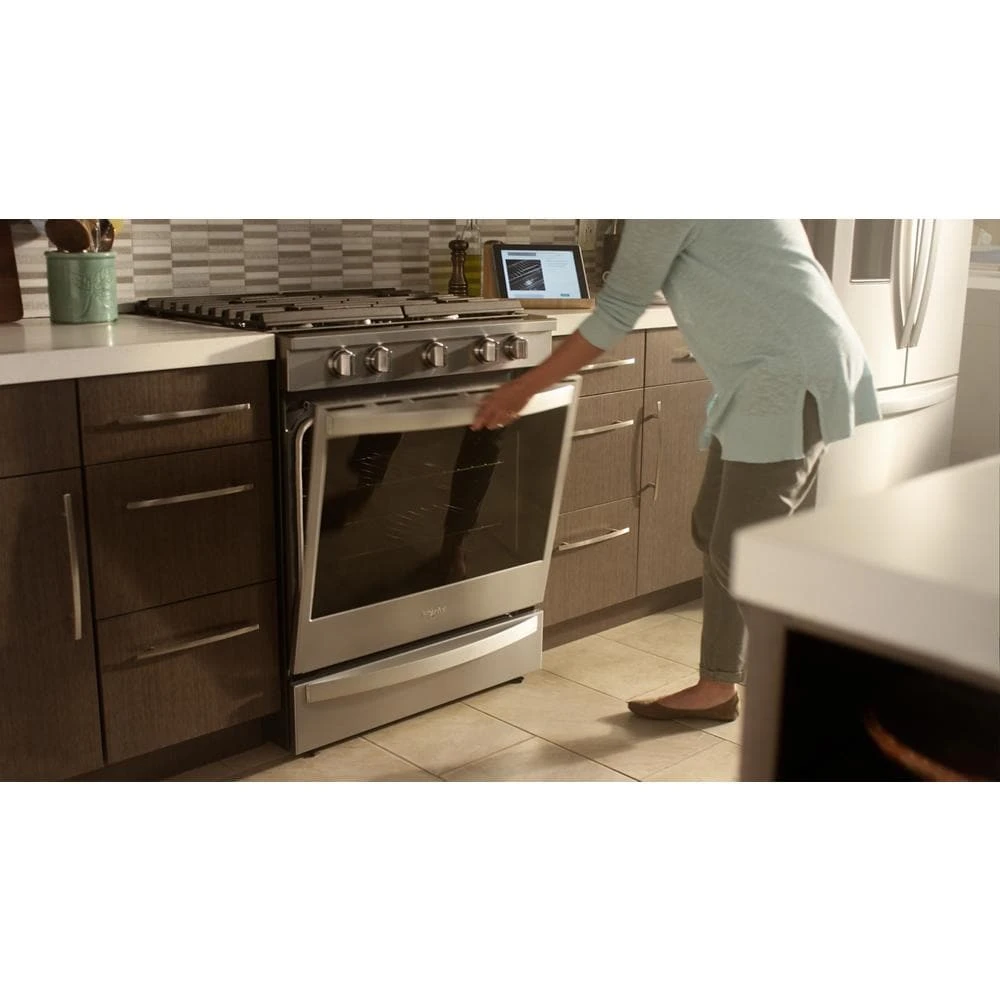36-inch Wide French Door Refrigerator - 27 cu. ft. WRF767SDHZ