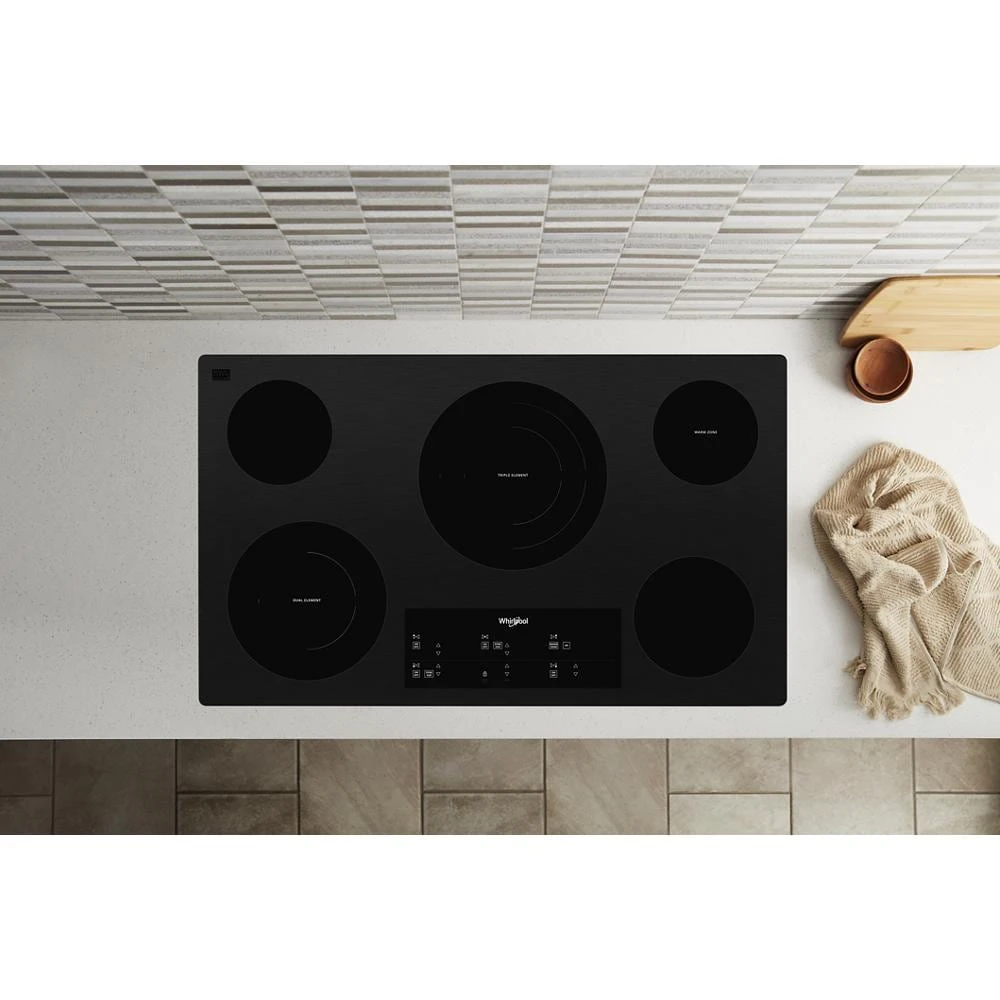 24-inch Wide Small Space Top-Freezer Refrigerator - 11.6 cu. ft. WRT112CZJW