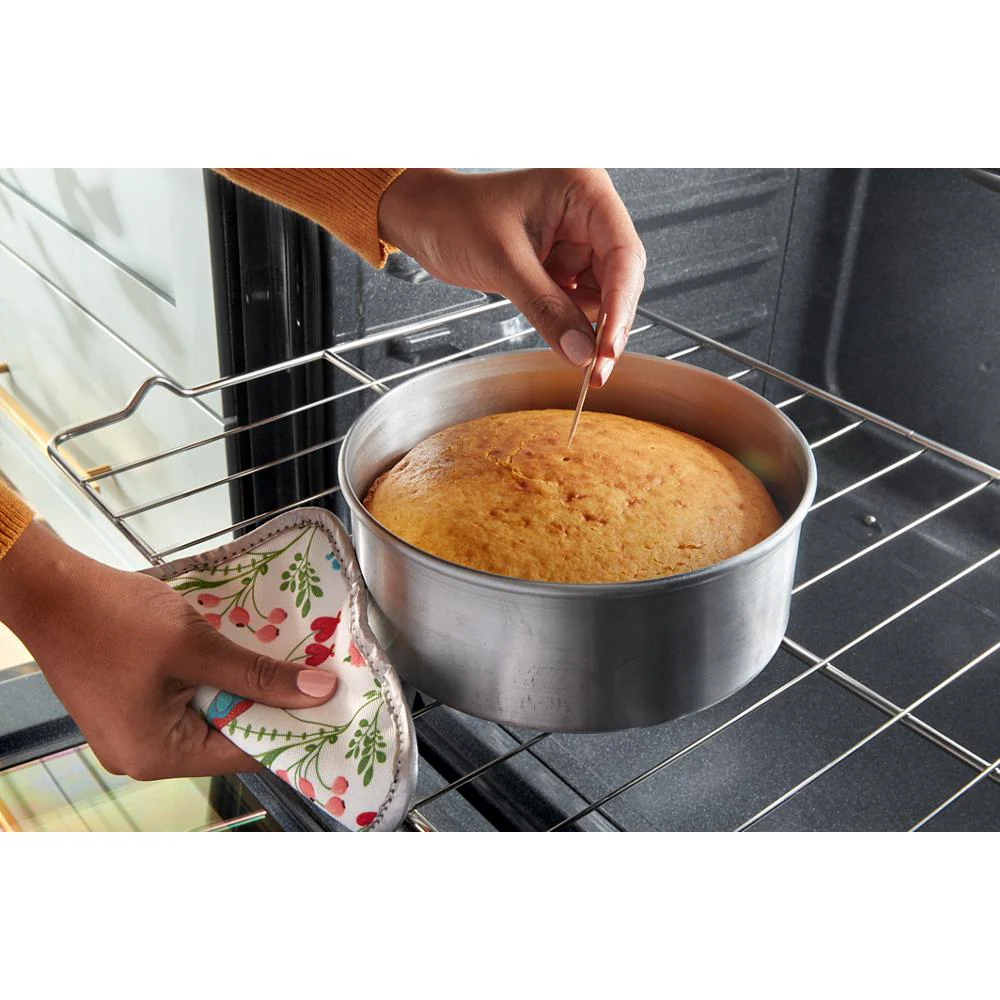 30-inch Gas Range with No Preheat and Slow Cook Modes WSGS3330TW