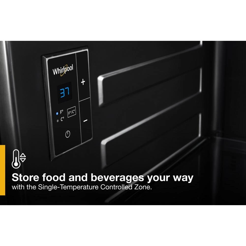 24-inch Wide Undercounter Refrigerator with Towel Bar Handle - 5.1 cu. ft. WUR35X24HZ