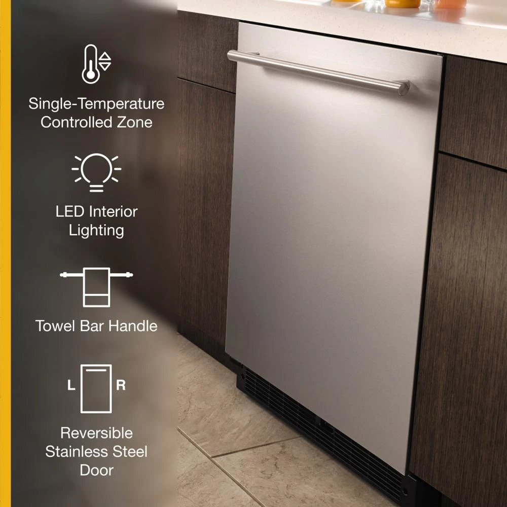 24-inch Wide Undercounter Refrigerator with Towel Bar Handle - 5.1 cu. ft. WUR35X24HZ