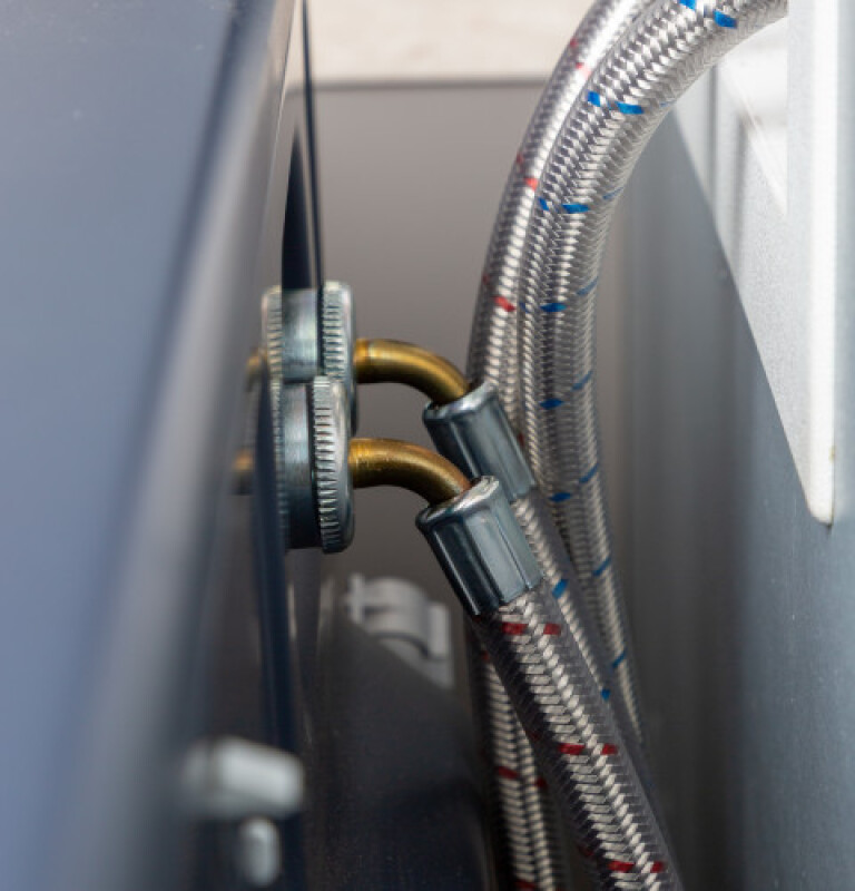 Universal 6 Ft Stainless Steel Washing Machine Hoses With 90 Degree Elbow WX14X10011