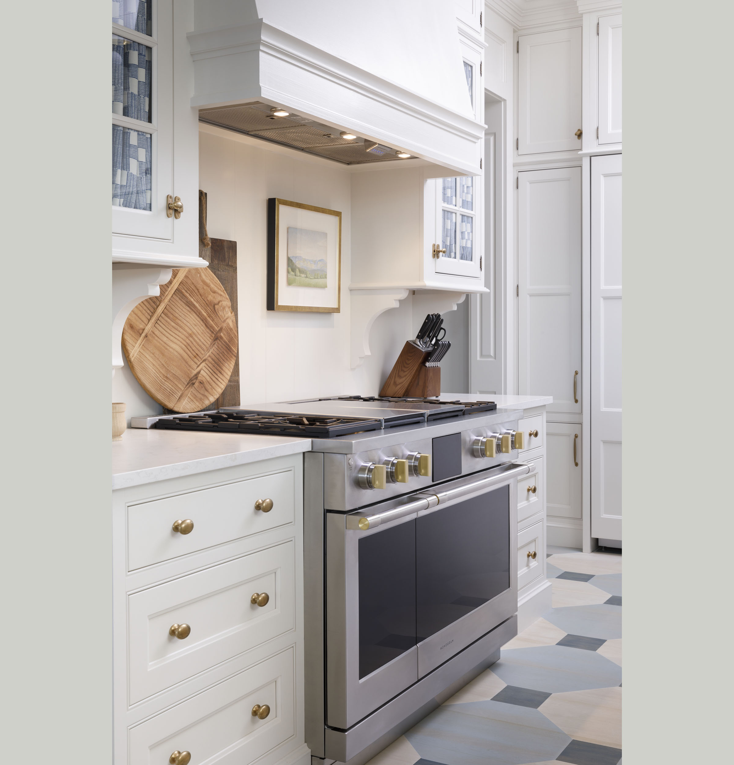 Monogram 48" Dual-Fuel Professional Range with 4 Burners, Grill, and Griddle ZDP484NGTSS