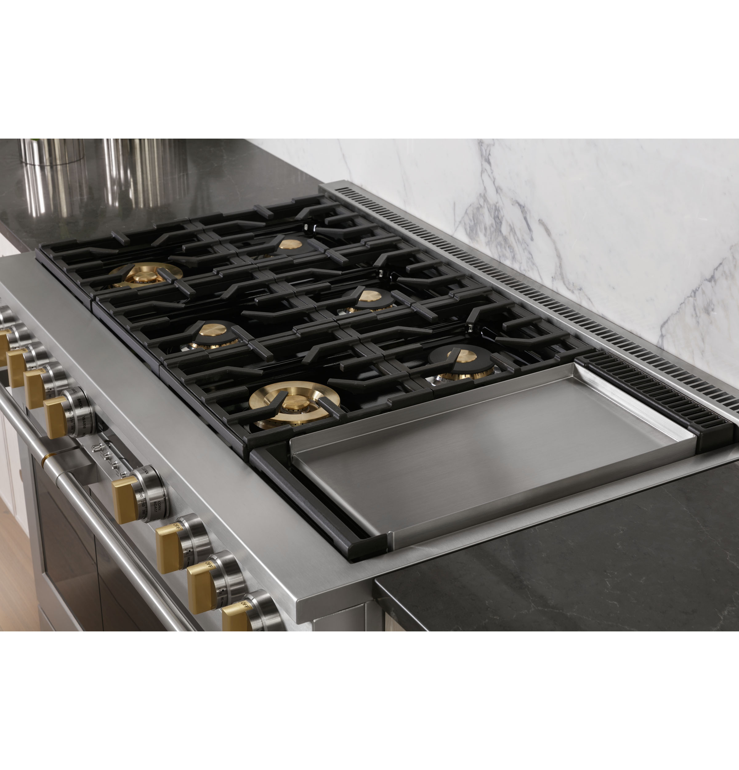 Monogram 48" Dual-Fuel Professional Range with 6 Burners and Griddle ZDP486NDTSS