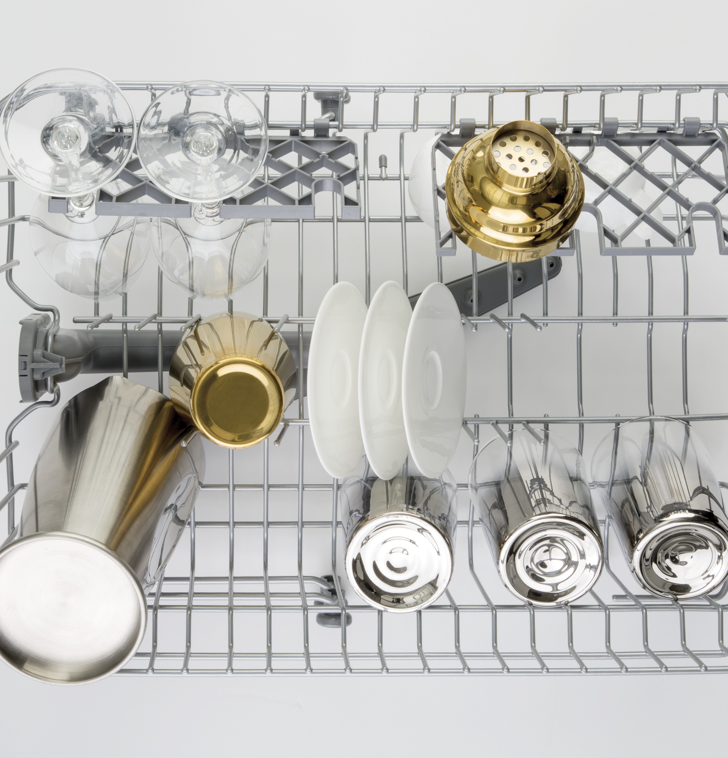 Monogram 18" Panel-Ready Dishwasher ZDT165SILII