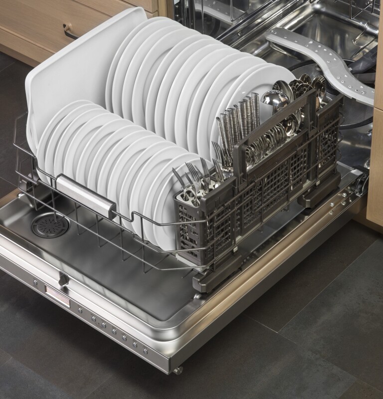 Monogram Smart Fully Integrated Dishwasher ZDT975SIJII