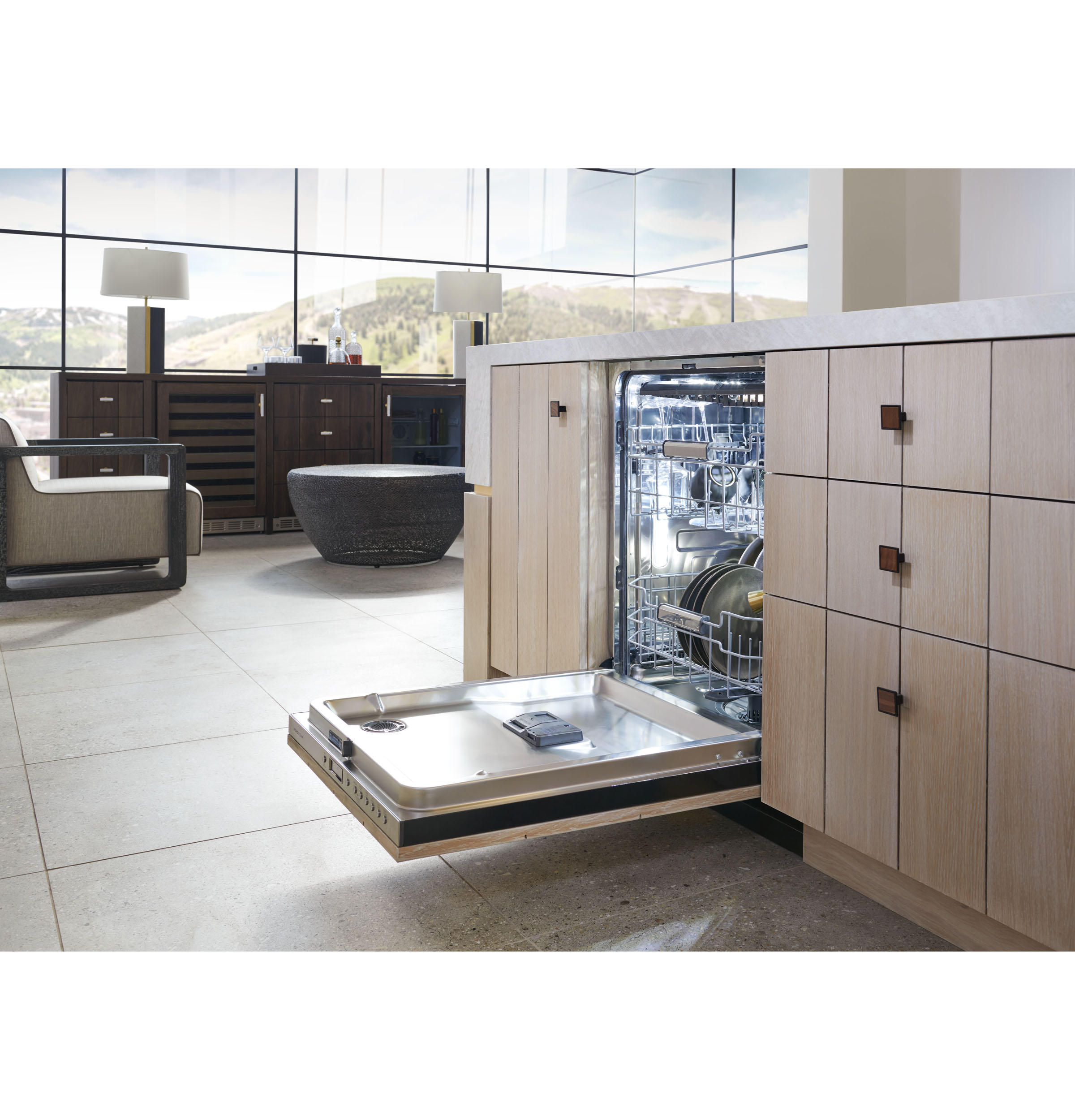 Monogram 24" Panel-Ready Fully Integrated Dishwasher ZDT985SINII