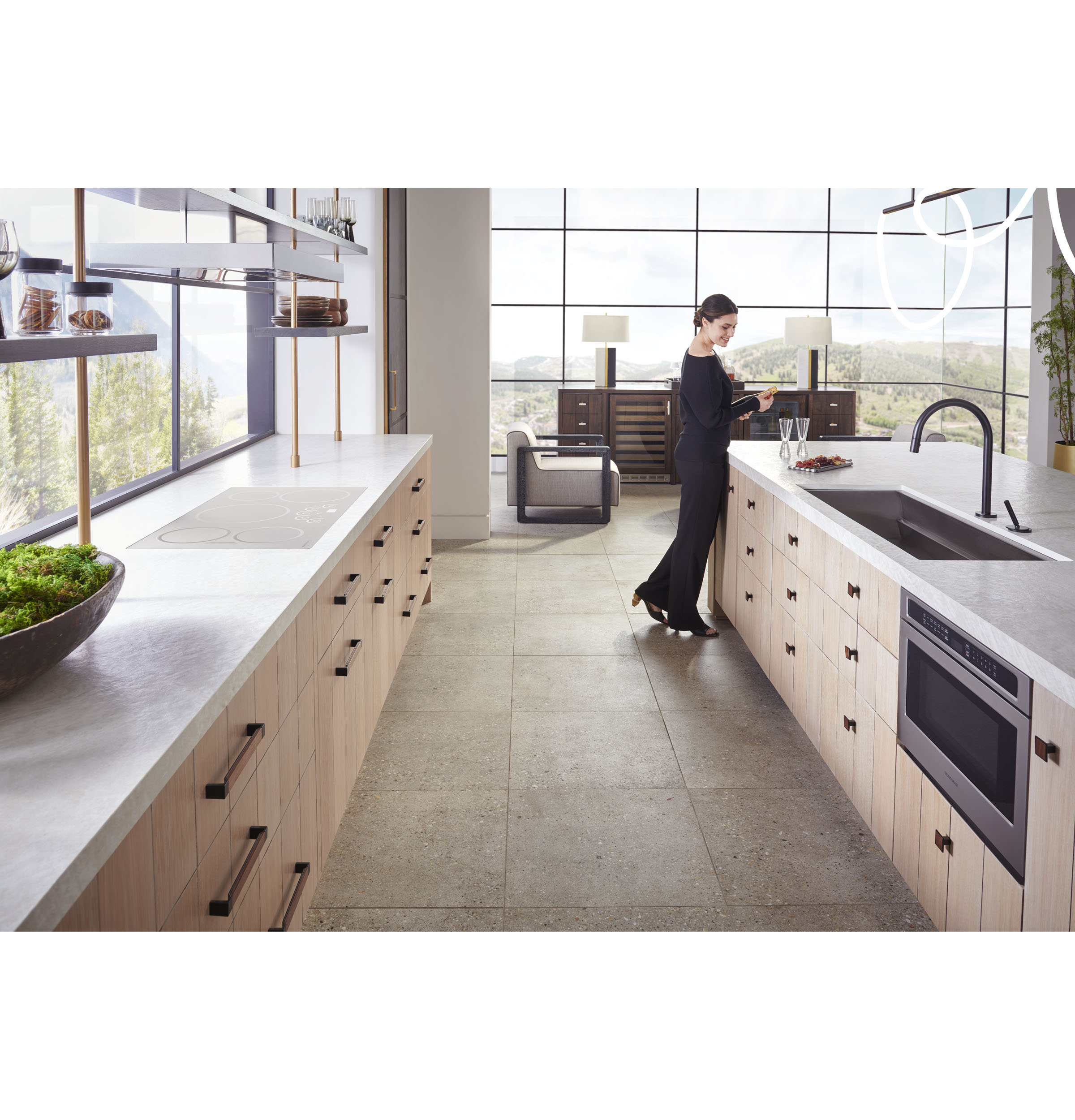 Monogram 24" Panel-Ready Fully Integrated Dishwasher ZDT985SINII