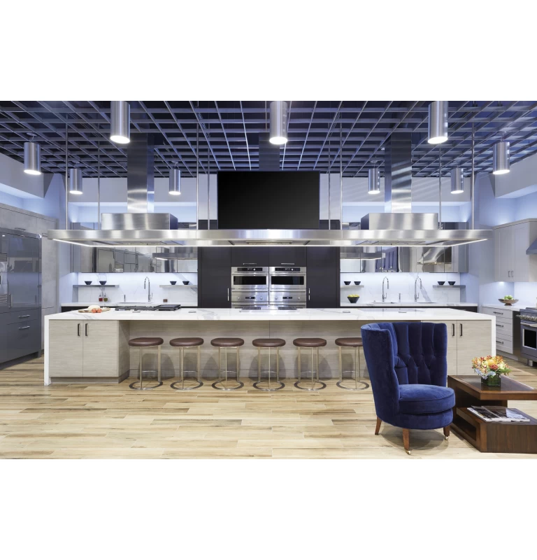 Monogram 36" Deep-Recessed Gas Cooktop ZGU36ESLSS