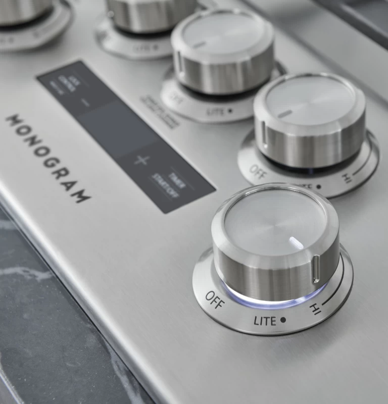 Monogram 36" Deep-Recessed Gas Cooktop ZGU36ESLSS