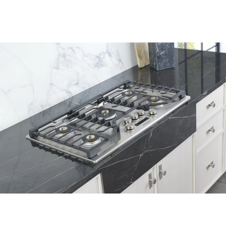 Monogram 36" Deep-Recessed Gas Cooktop ZGU36ESLSS