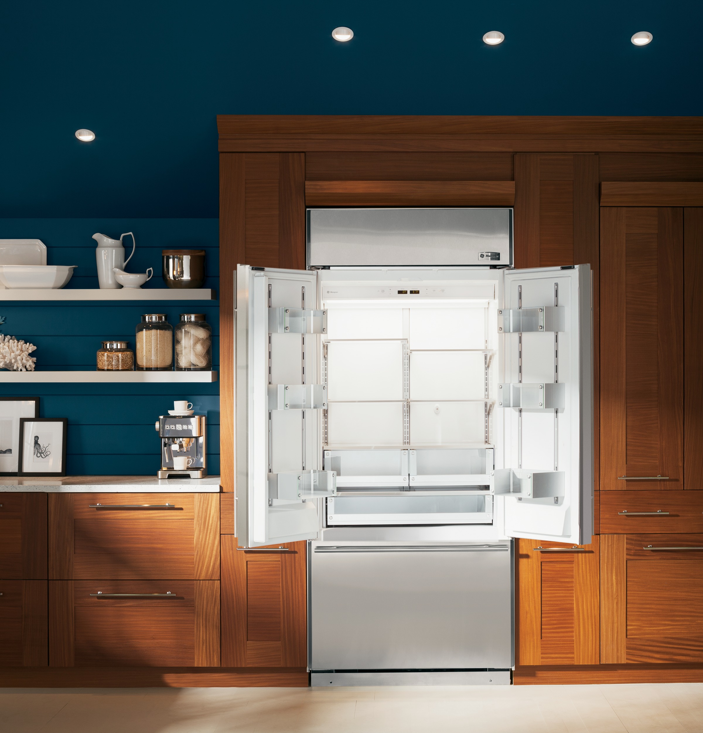 GE Monogram® 36" Built-In French-Door Refrigerator ZIPS360NZ