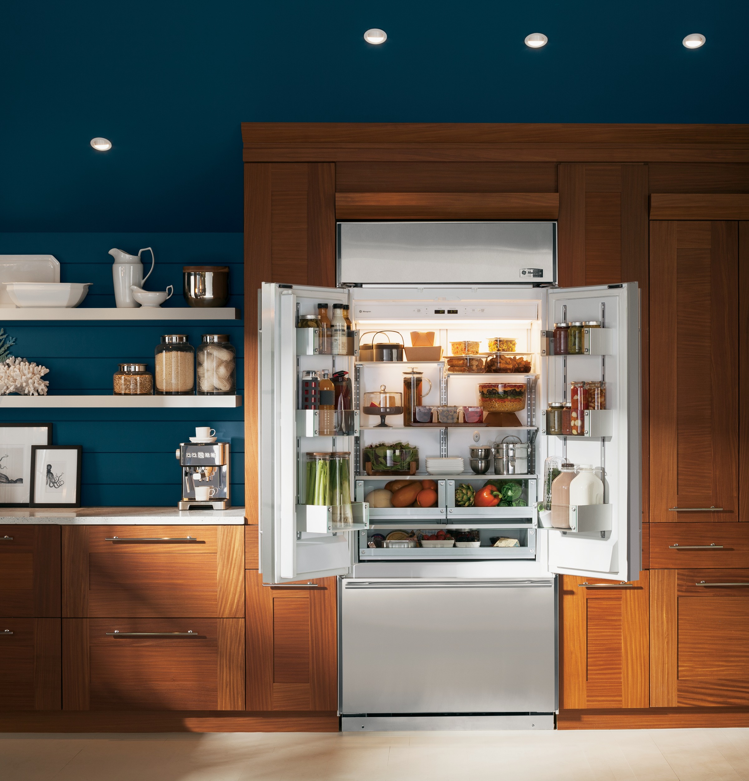 GE Monogram® 36" Built-In French-Door Refrigerator ZIPS360NZ