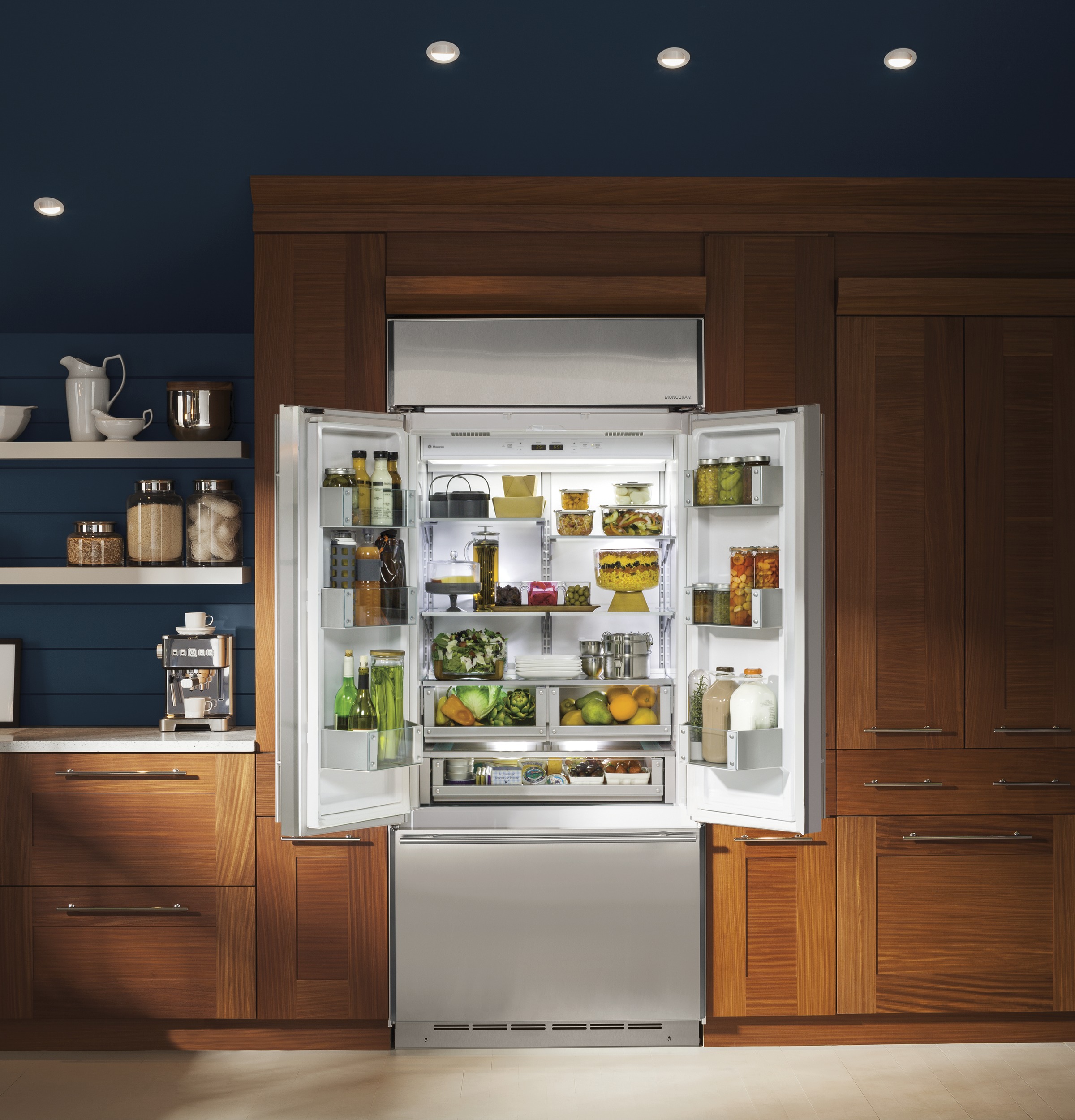 GE Monogram® 36" Built-In French-Door Refrigerator ZIPS360NZ