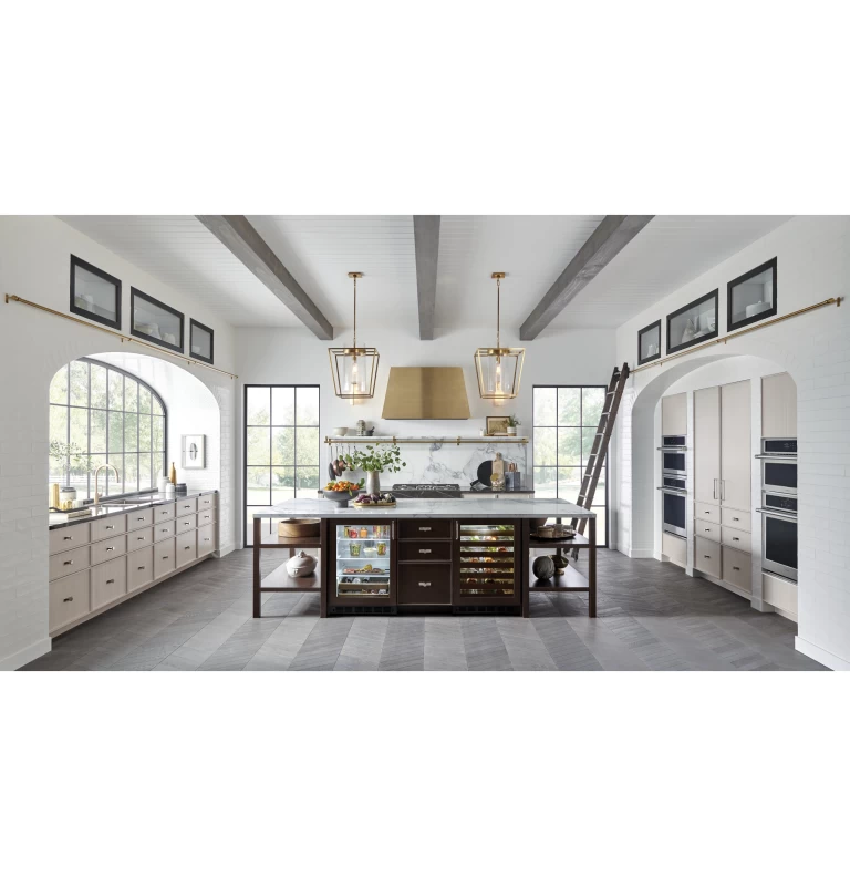 Monogram 24" Panel-Ready Premium Integrated Column Refrigerator ZIR241NPNII