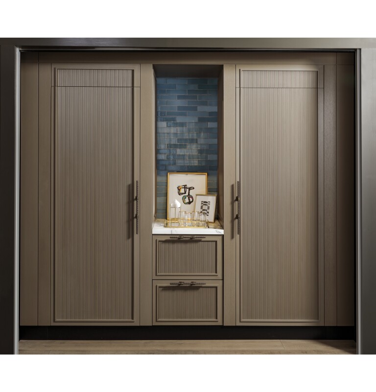 Monogram 30" Panel-Ready Premium Integrated Column Refrigerator ZIR301NPNII