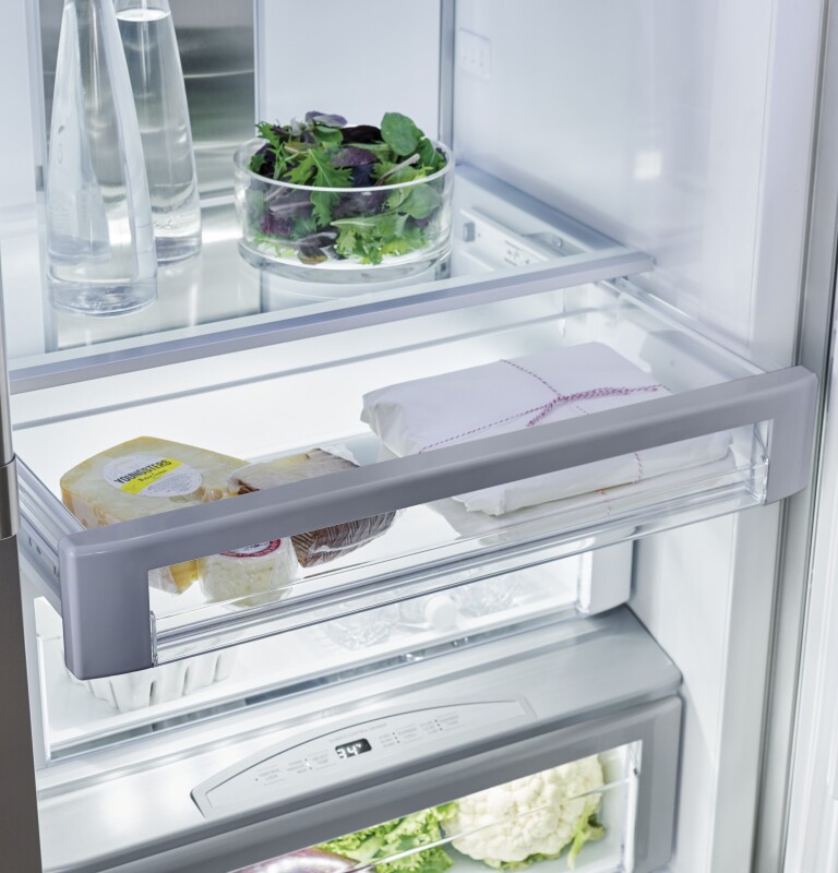 Monogram 36" Built-In Side-by-Side Refrigerator with Dispenser ZISS360DNSS