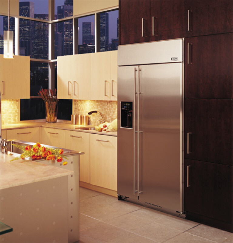 GE Monogram® 42" Built-In Side-by-Side Refrigerator with Dispenser ZISS420DMSS