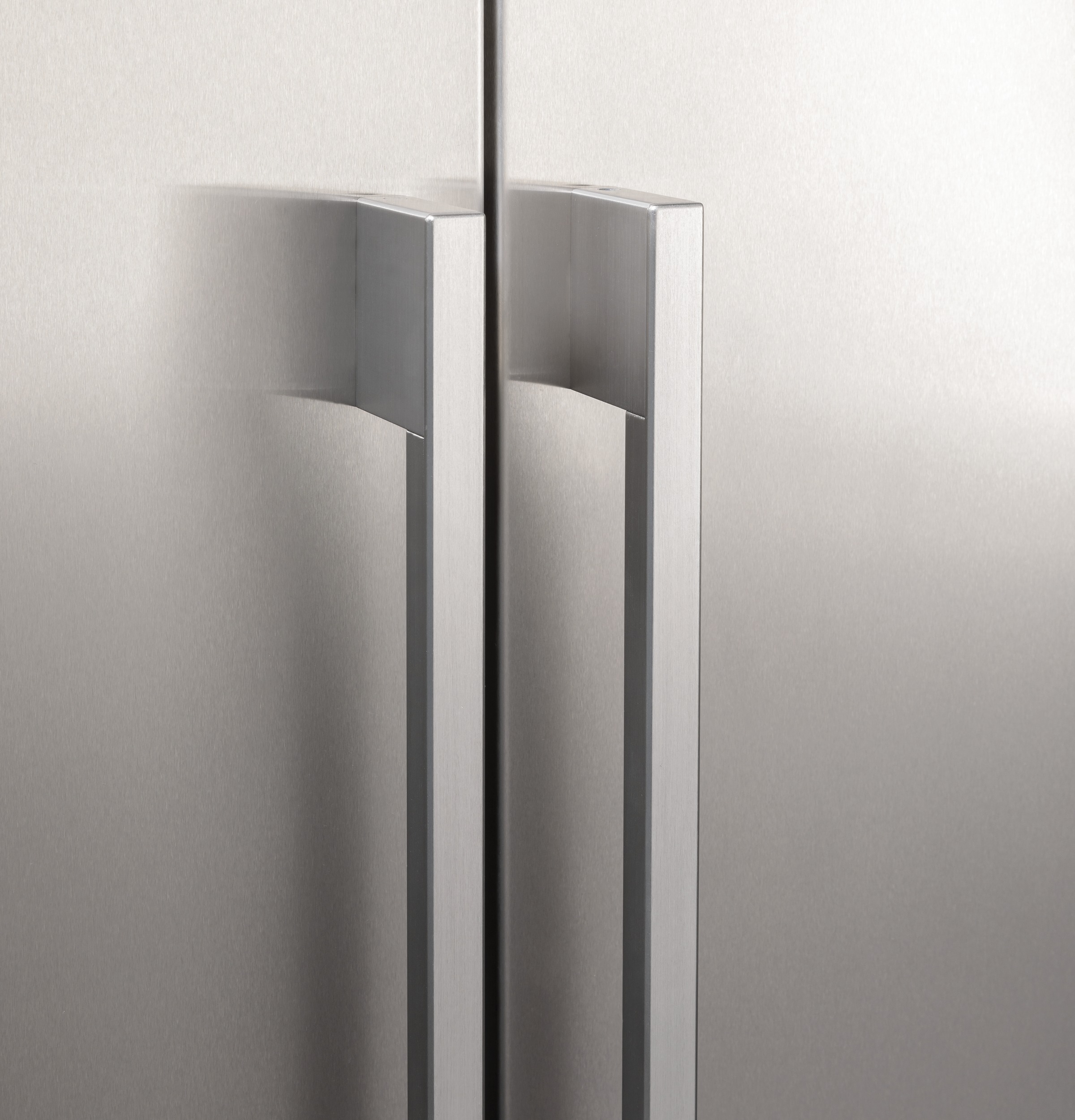 Monogram 48" Built-In Side-by-Side Refrigerator with Dispenser ZISS480DNSS