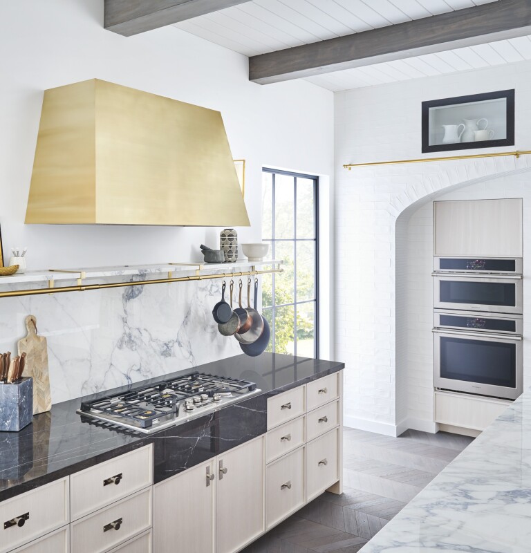 Monogram 30" Statement Single Wall Oven ZTS90DPSNSS