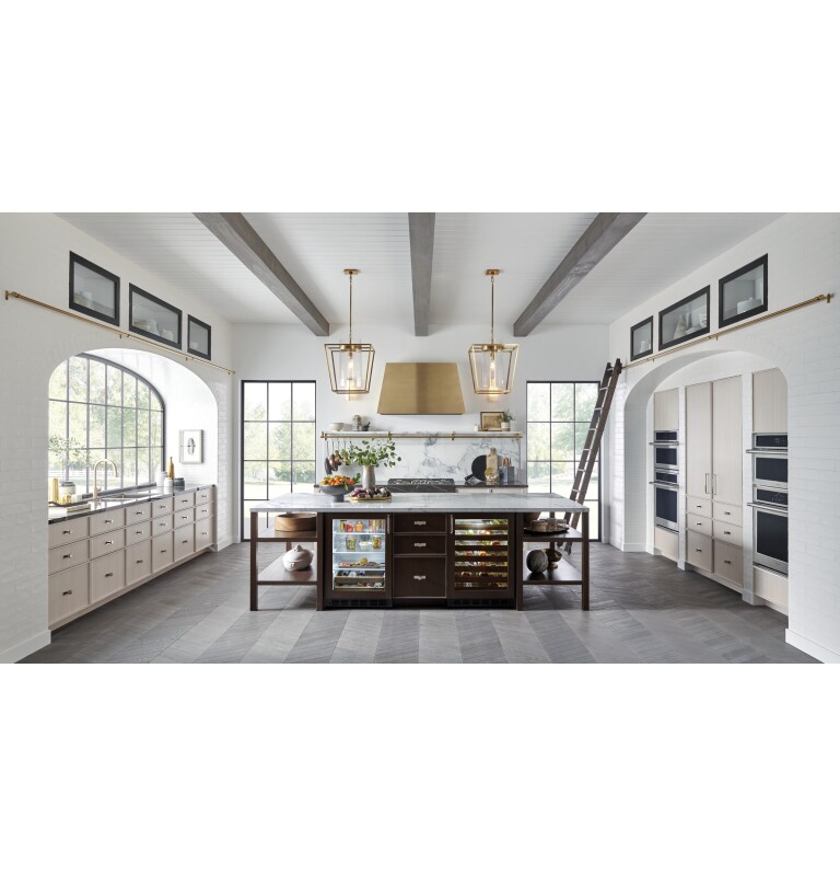 Monogram 30" Statement Single Wall Oven ZTS90DPSNSS